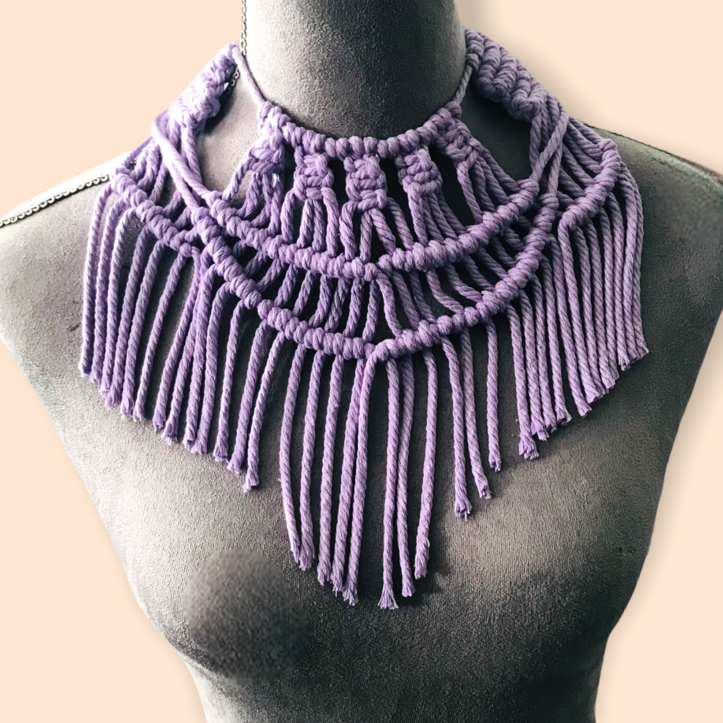 Lilac Macrame necklace